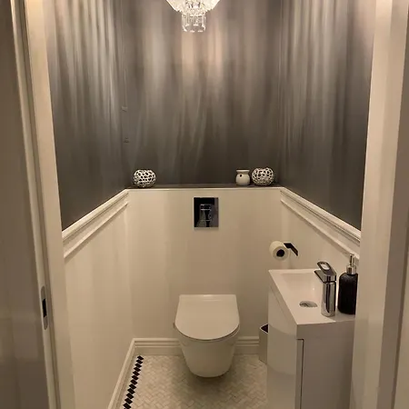 Duze Mieszkanie Blisko Plazy * 格但斯克